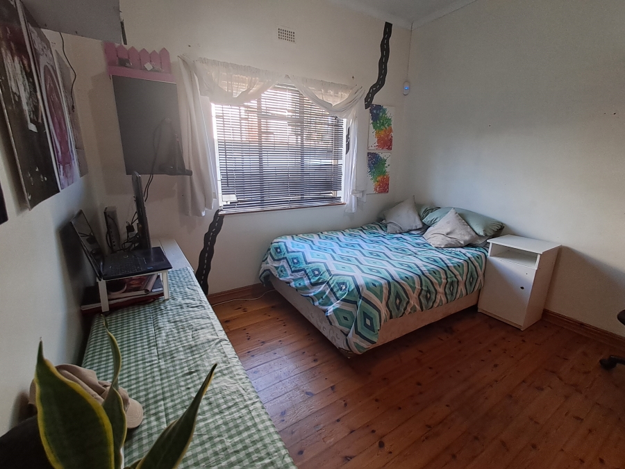 4 Bedroom Property for Sale in Van Riebeeck Hoogte Eastern Cape